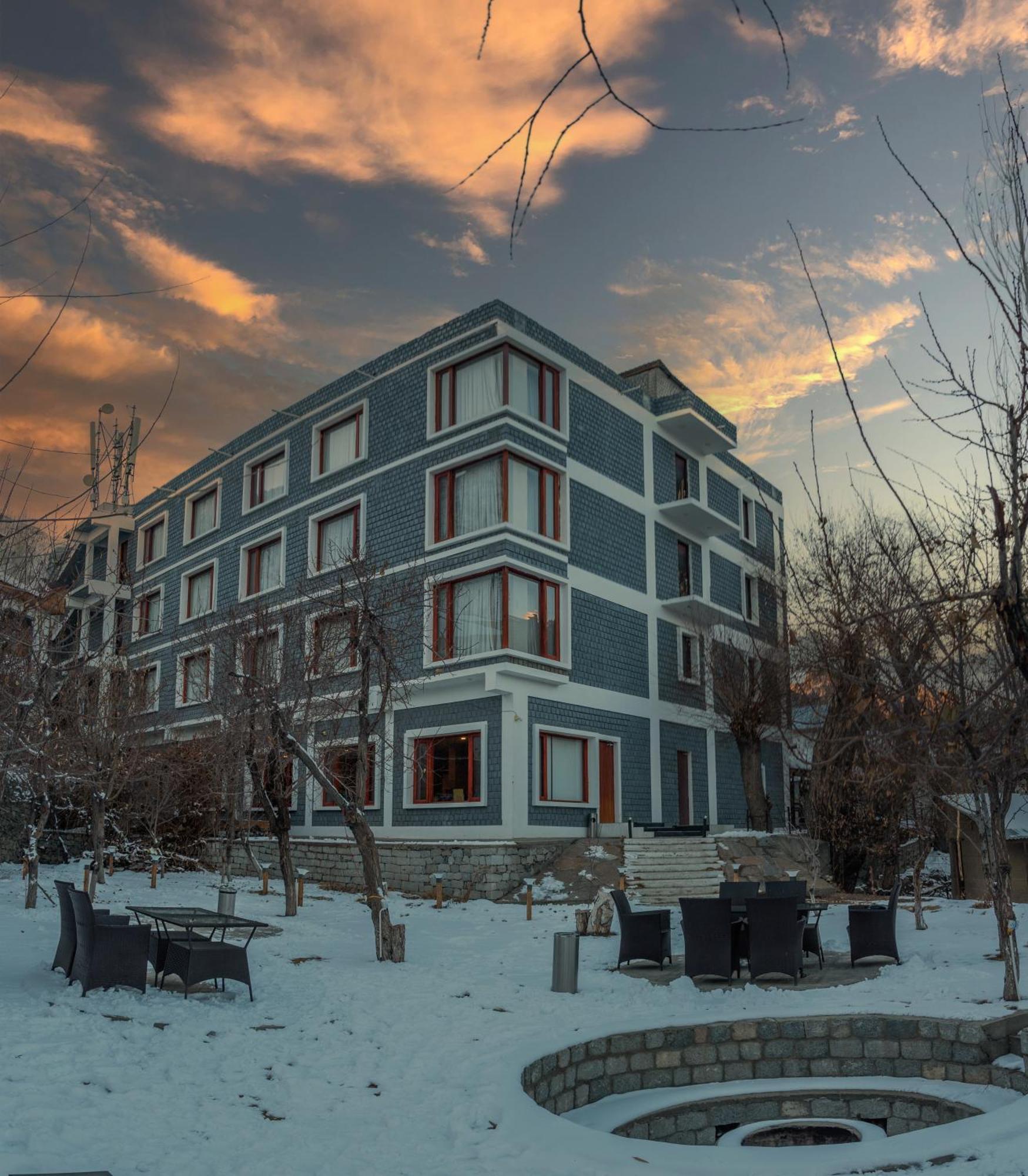 Hotel The Kargil Εξωτερικό φωτογραφία